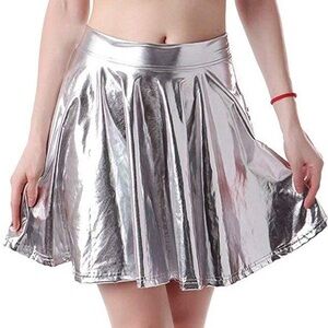 NWT Retro style silver skirt.